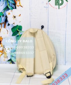 May balo mầm non hình thú mặt sau
