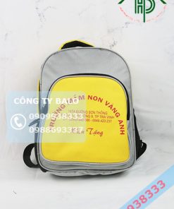 May balo mầm non Vàng Anh mặt trước