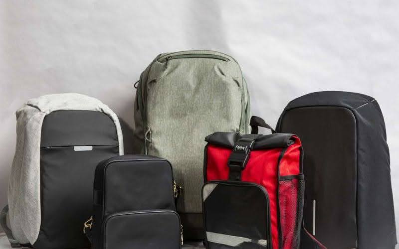 balo quà tặng vải oxford tích hợp công nghệ thông minh